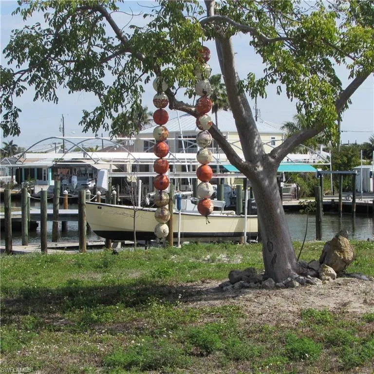 3554 Emerald Lot #11 Avenue St. James City, FL 33956
