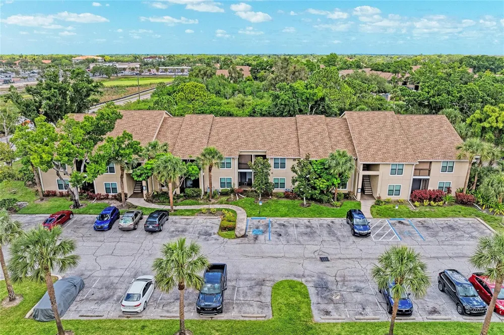 4040 CROCKERS LAKE BOULEVARD #12 Sarasota, FL 34238