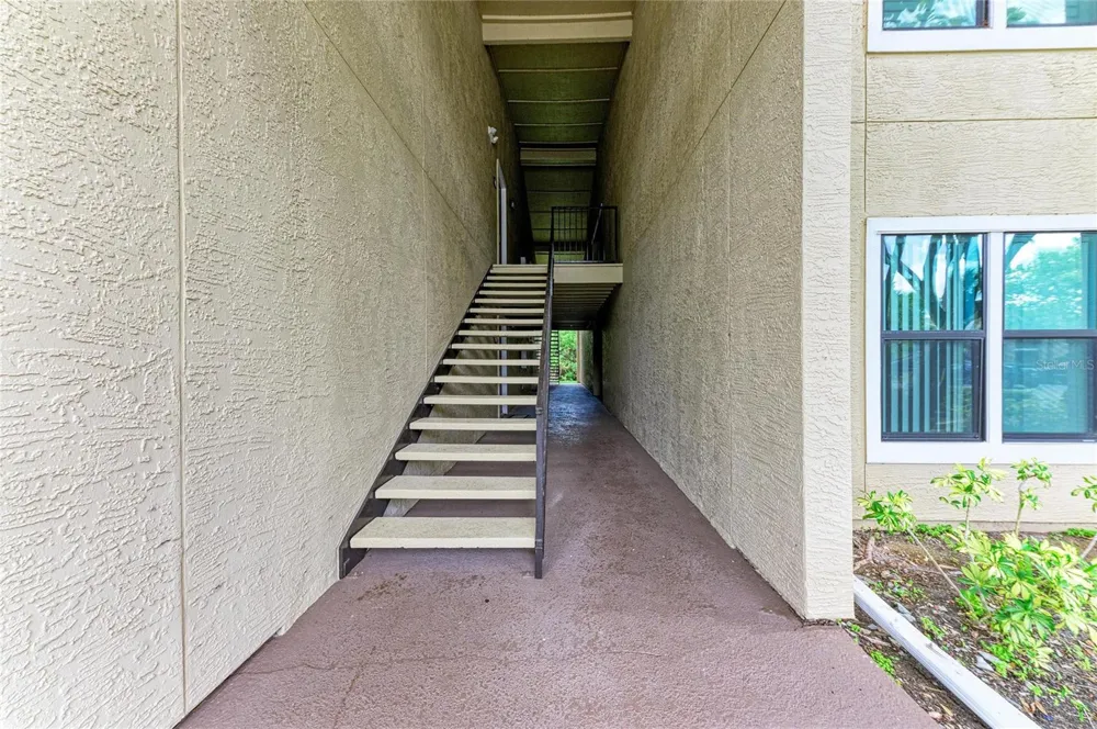 4040 CROCKERS LAKE BOULEVARD #12 Sarasota, FL 34238