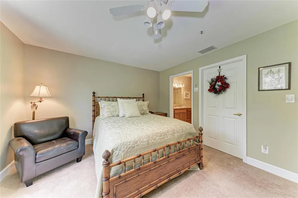 4040 CROCKERS LAKE BOULEVARD #12 Sarasota, FL 34238