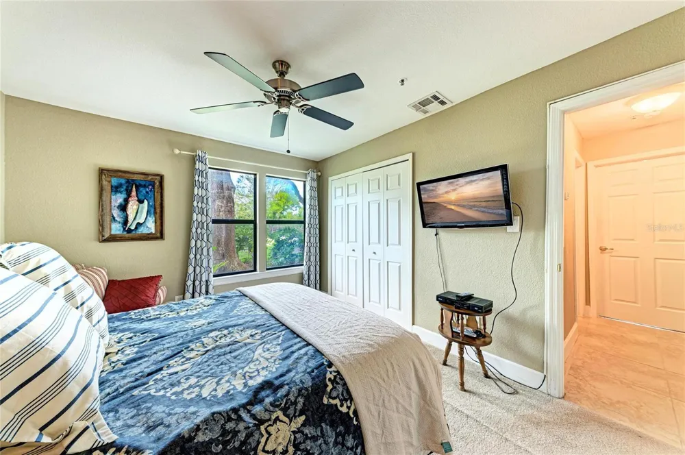 4040 CROCKERS LAKE BOULEVARD #12 Sarasota, FL 34238