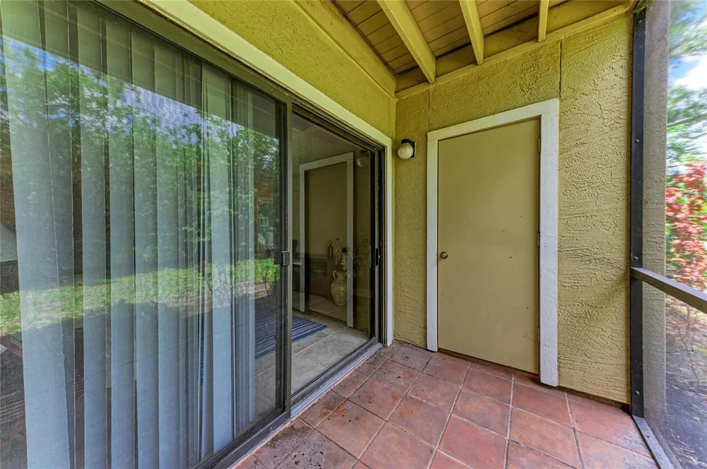 4040 CROCKERS LAKE BOULEVARD #12 Sarasota, FL 34238