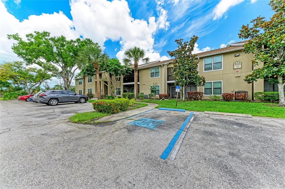4040 CROCKERS LAKE BOULEVARD #12 Sarasota, FL 34238
