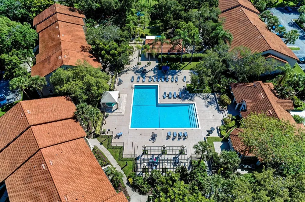 4040 CROCKERS LAKE BOULEVARD #12 Sarasota, FL 34238
