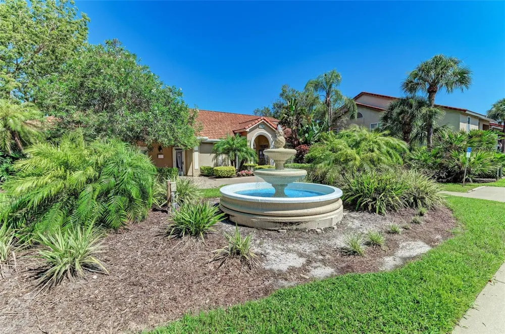 4040 CROCKERS LAKE BOULEVARD #12 Sarasota, FL 34238