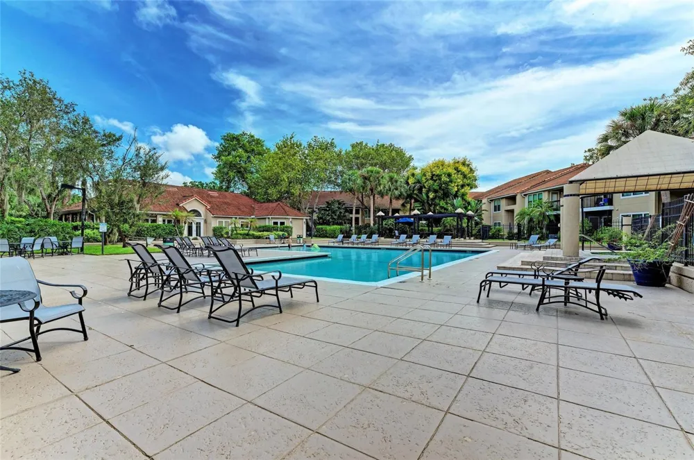 4040 CROCKERS LAKE BOULEVARD #12 Sarasota, FL 34238