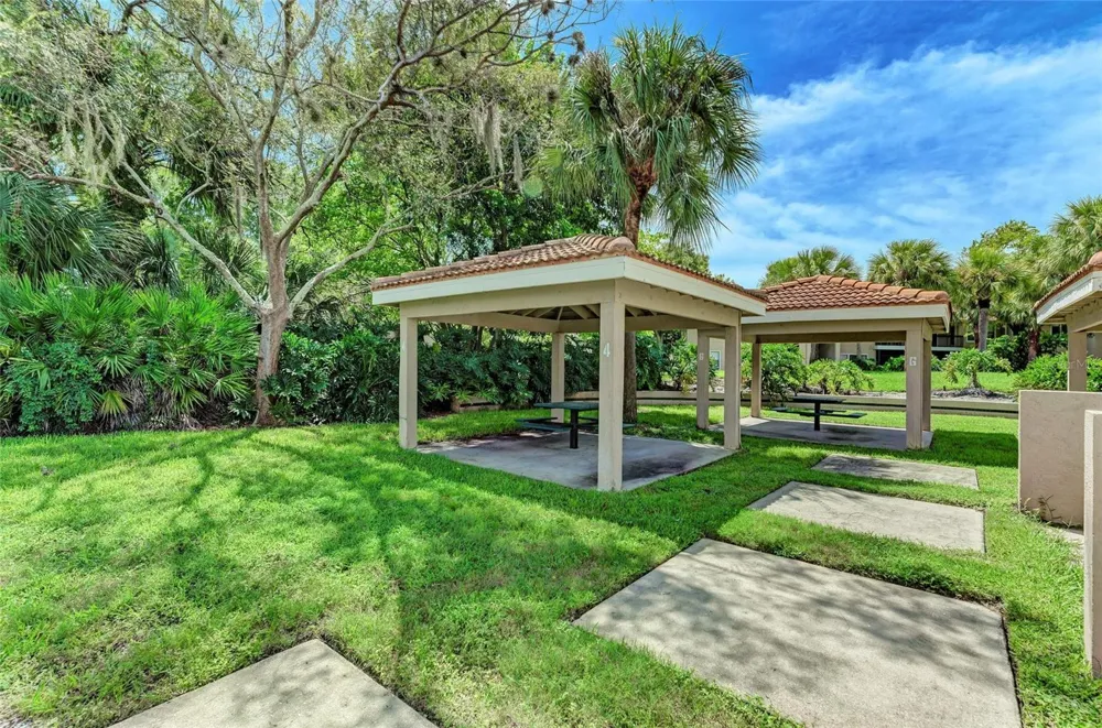 4040 CROCKERS LAKE BOULEVARD #12 Sarasota, FL 34238
