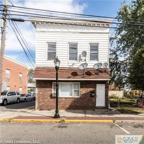 556 Roosevelt Avenue #2