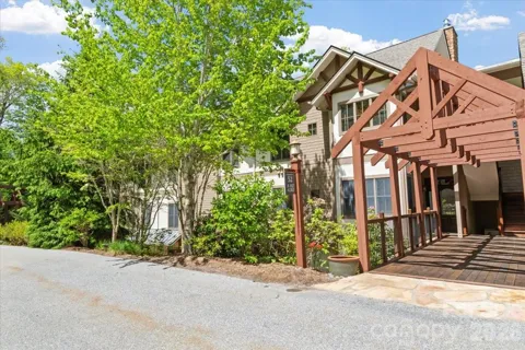 52 Logging Horse Road #A102