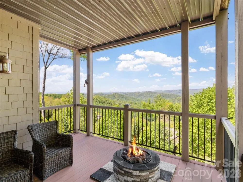 52 Logging Horse Road #A102 Burnsville, NC 28714