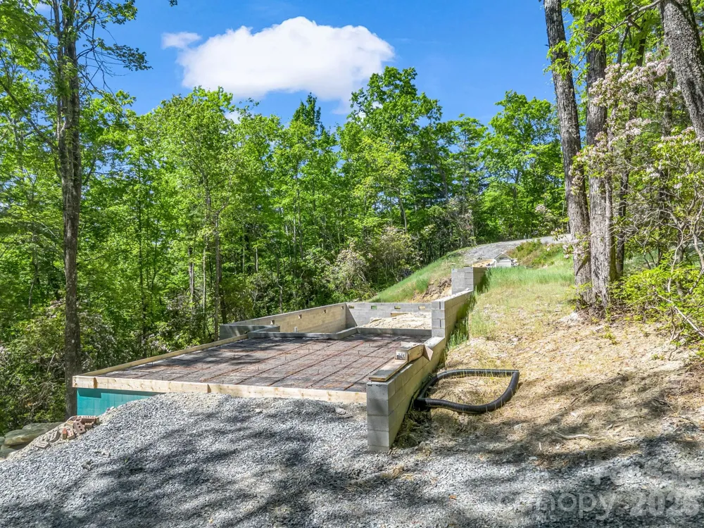 352 Big Hill Road Brevard, NC 28712