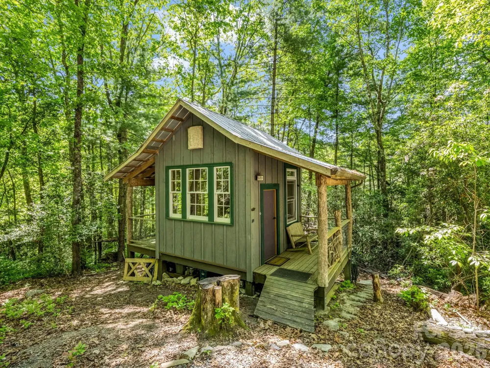 352 Big Hill Road Brevard, NC 28712