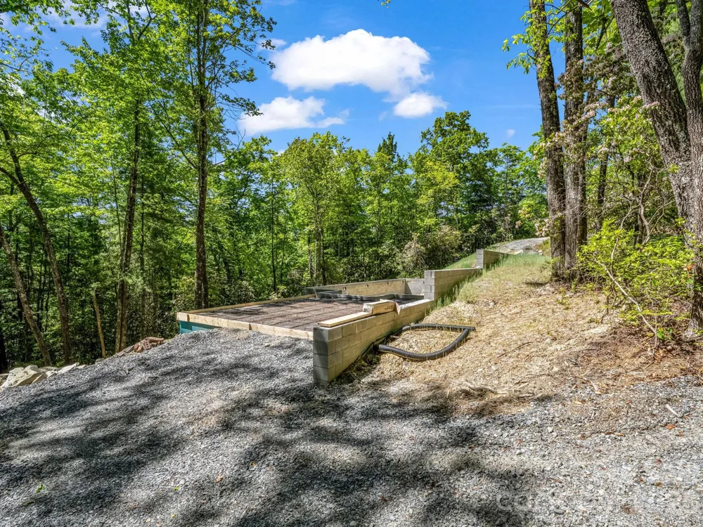 352 Big Hill Road Brevard, NC 28712