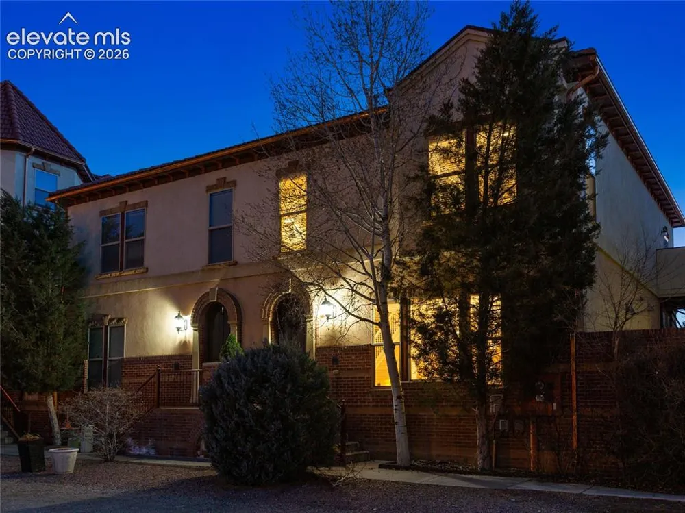 229 W Riverwalk Pueblo, CO 81003