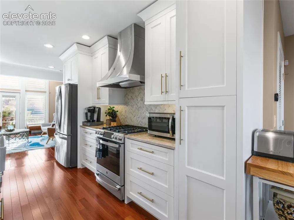229 W Riverwalk Pueblo, CO 81003
