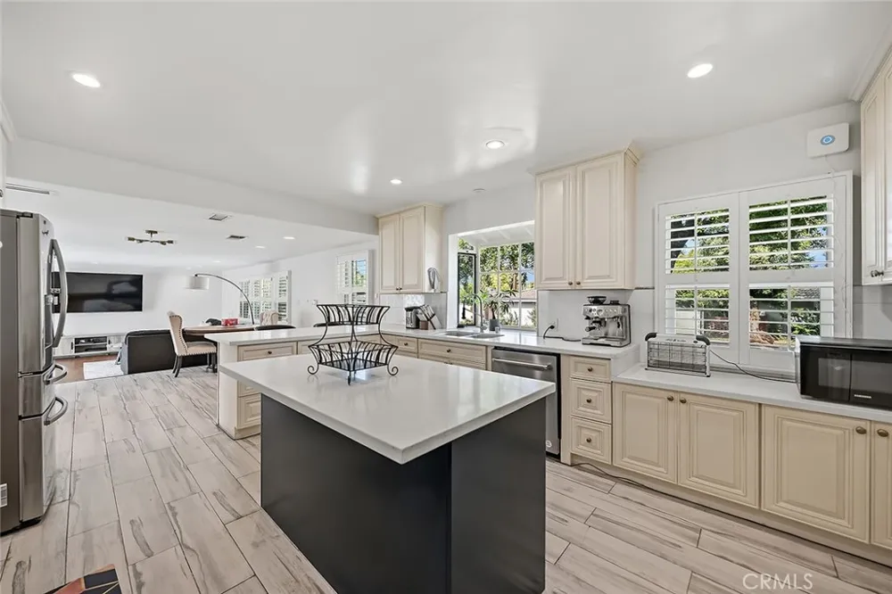 901 Kingsley Drive Arcadia, CA 91007