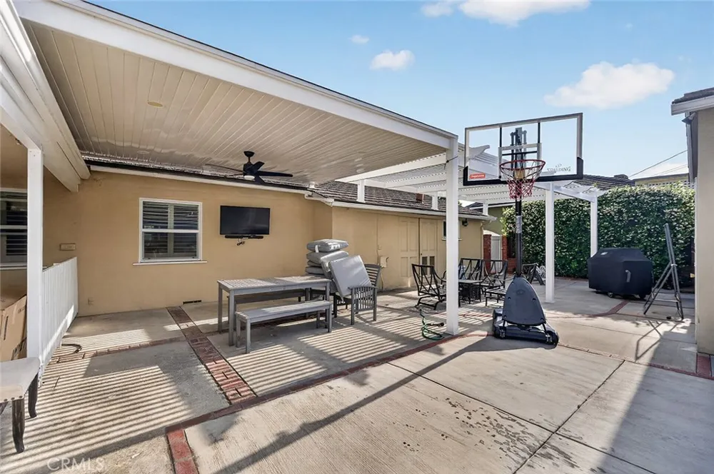 901 Kingsley Drive Arcadia, CA 91007