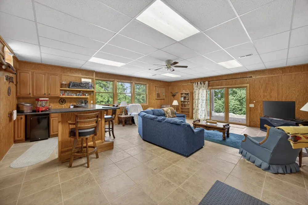 241 Hidden Cove Ln Allons, TN 38541