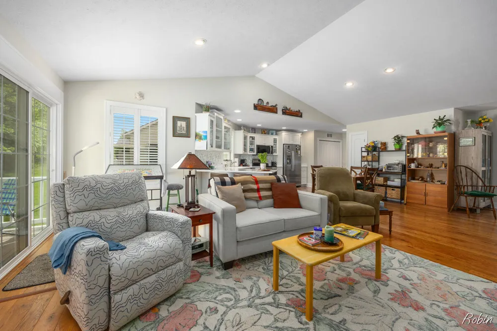 12260 Aleigha Drive NW Grand Rapids, MI 49534