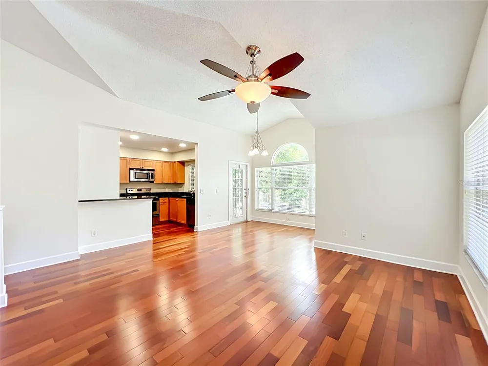 5464 E MICHIGAN STREET #5464-8 Orlando, FL 32812