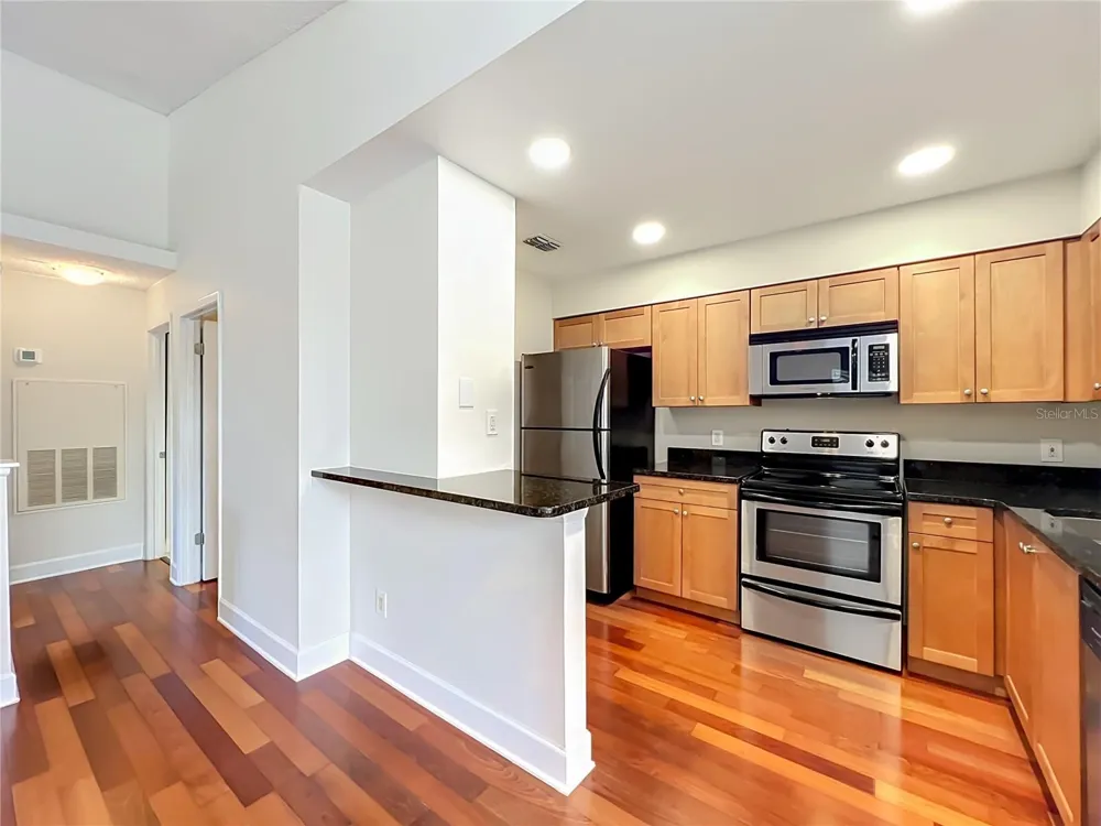5464 E MICHIGAN STREET #5464-8 Orlando, FL 32812