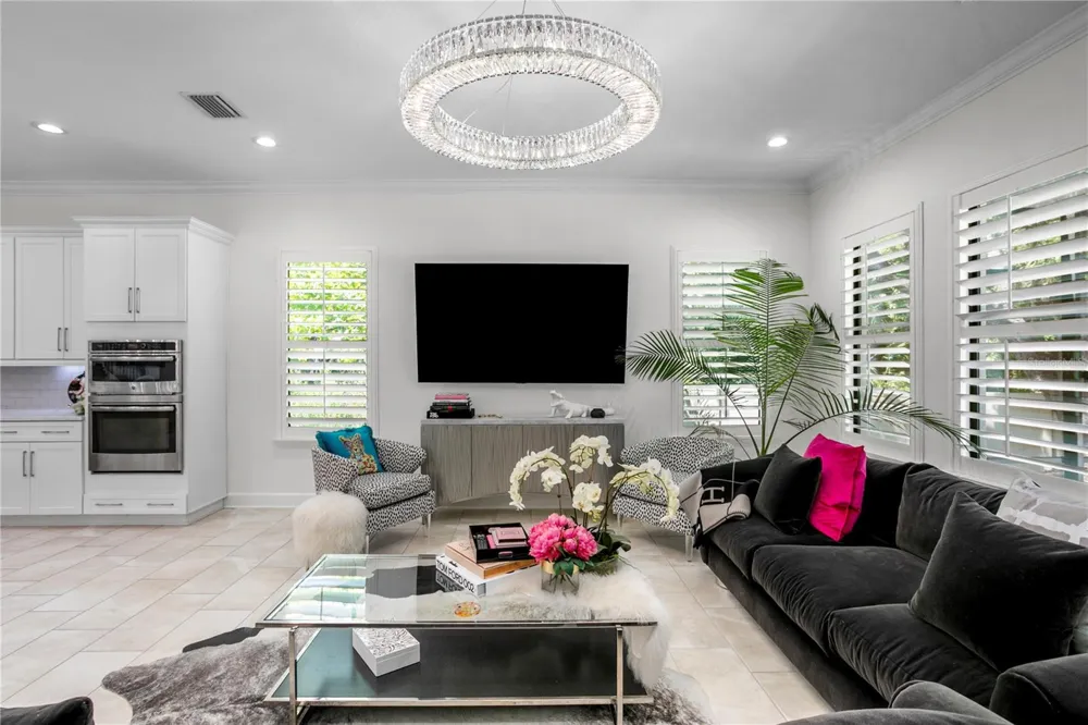 7865 MARSH POINTE DRIVE Tampa, FL 33635