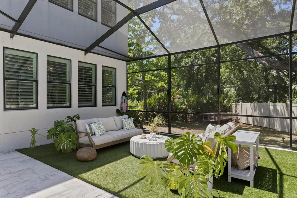 7865 MARSH POINTE DRIVE Tampa, FL 33635