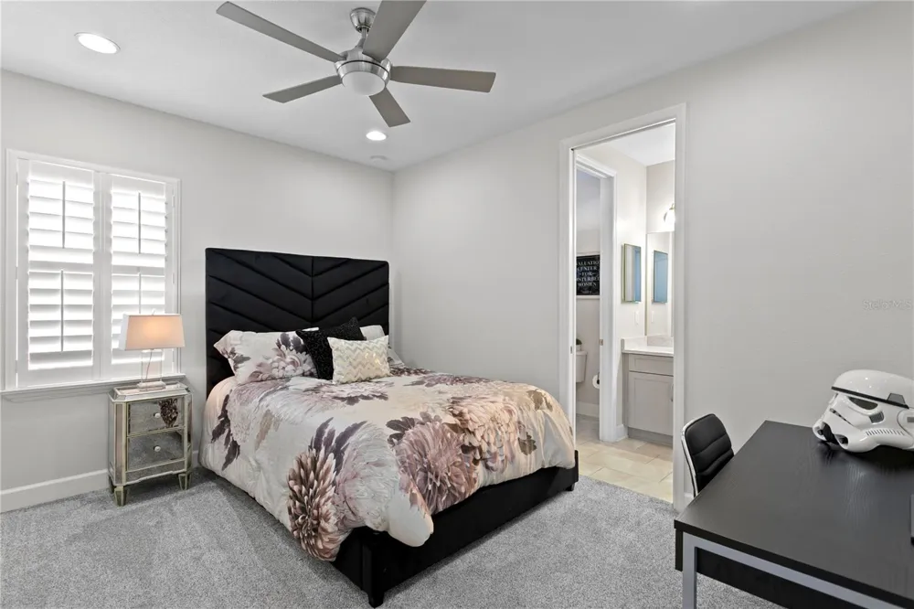 7865 MARSH POINTE DRIVE Tampa, FL 33635