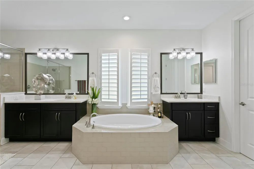 7865 MARSH POINTE DRIVE Tampa, FL 33635
