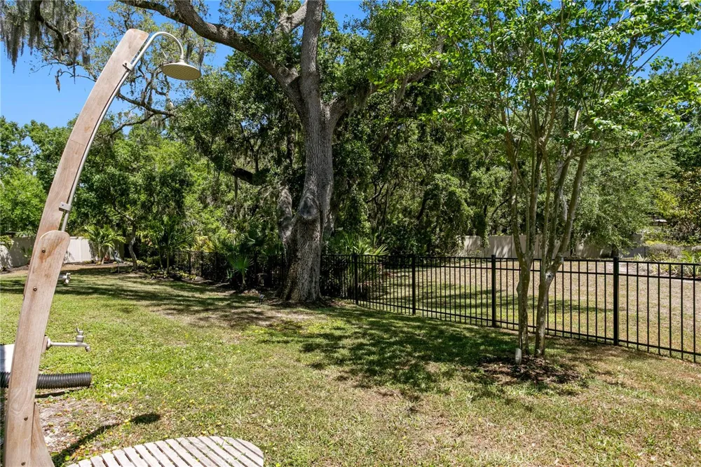 7865 MARSH POINTE DRIVE Tampa, FL 33635