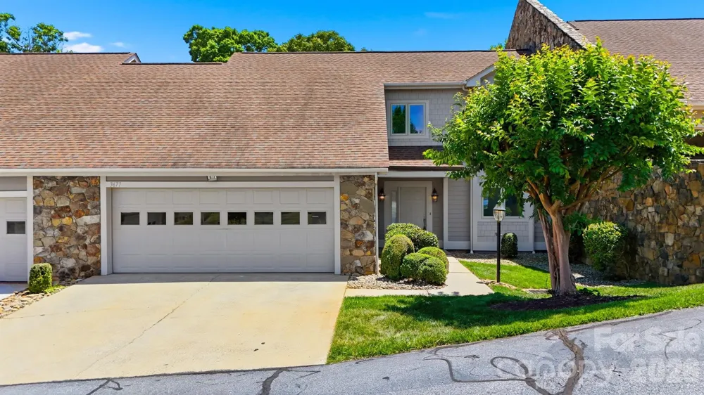 3677 Rock Bridge Drive NE Conover, NC 28613