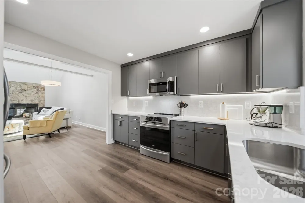 3677 Rock Bridge Drive NE Conover, NC 28613