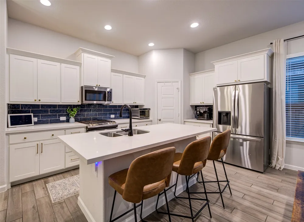 162 Palo Duro Bend Rhome, TX 76078