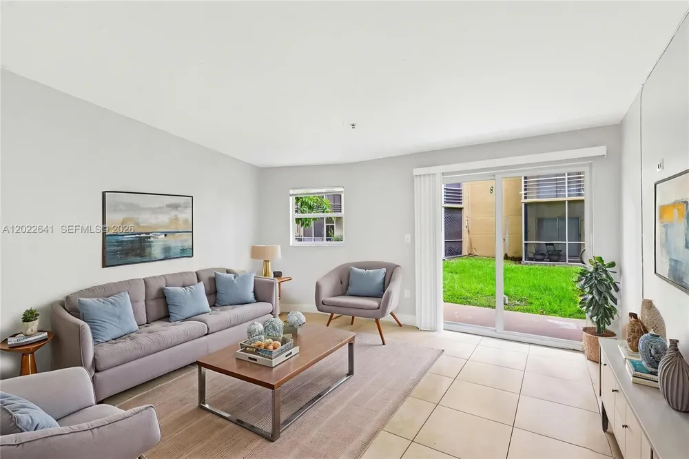 4147 Stirling Rd #105 Dania Beach, FL 33314