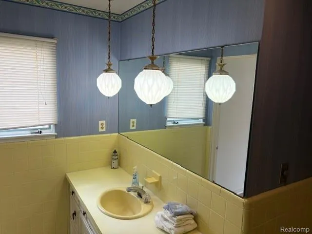 714 Garden Street Harbor Beach City, MI 48441