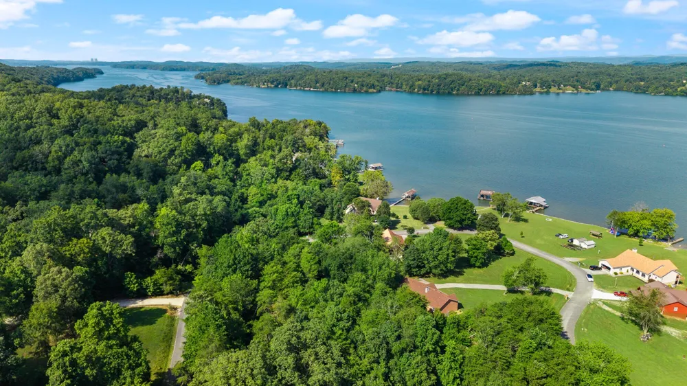 171 Cherokee Circle Ten Mile, TN 37880