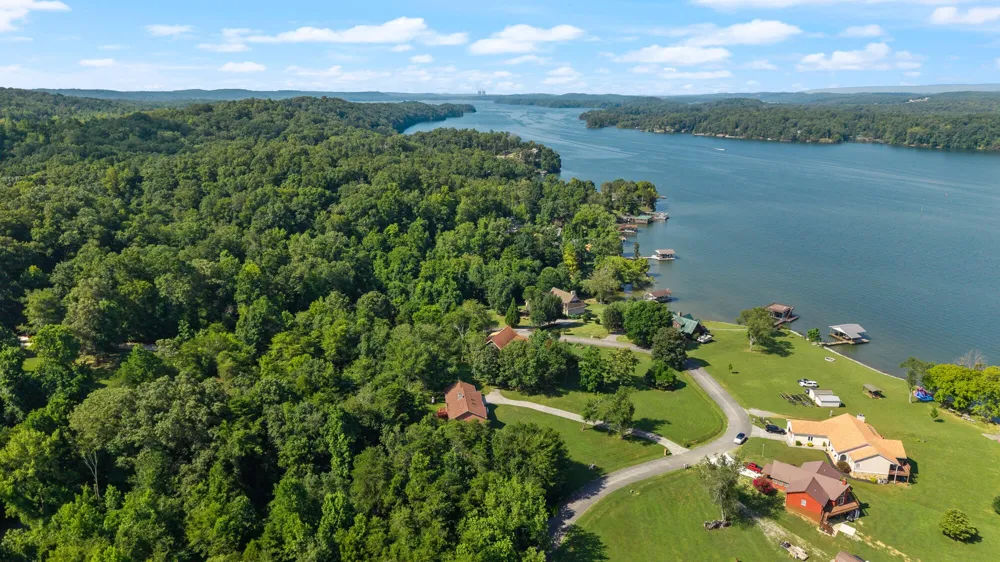 171 Cherokee Circle Ten Mile, TN 37880