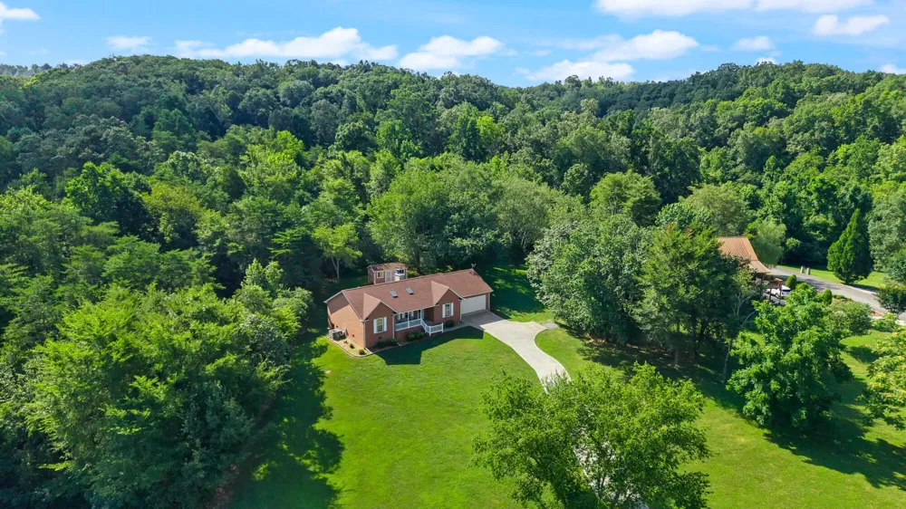 171 Cherokee Circle Ten Mile, TN 37880