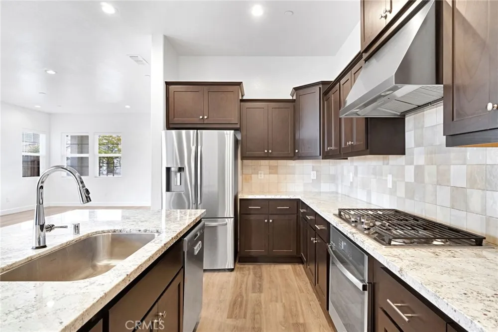390 Traverse S Madera, CA 93636
