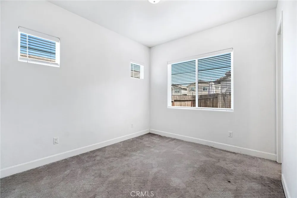 390 Traverse S Madera, CA 93636