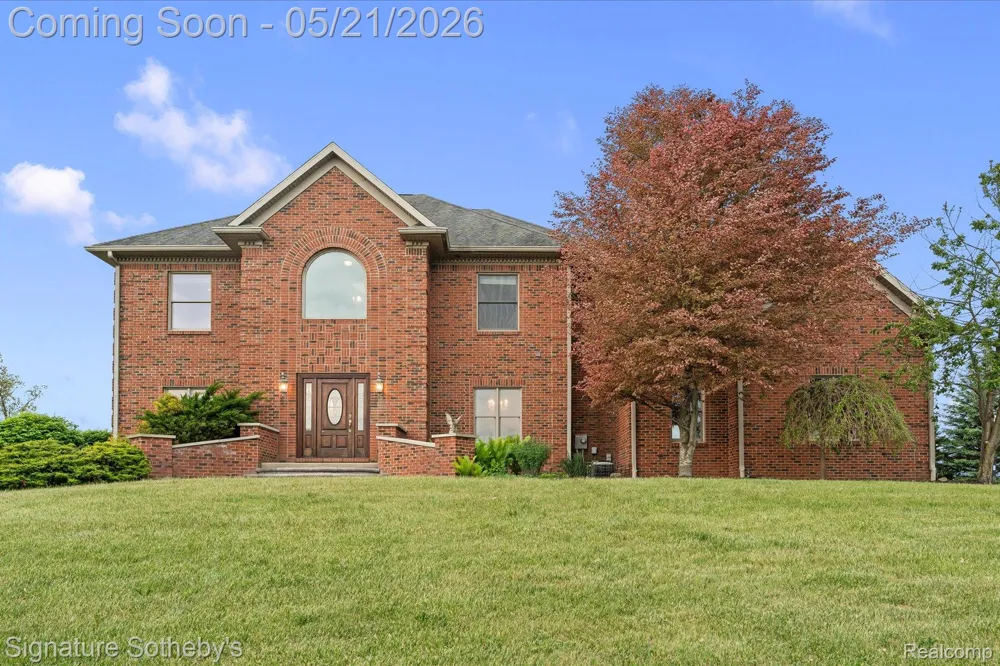 6831 Price Lake Road Leoni Township, MI 49201