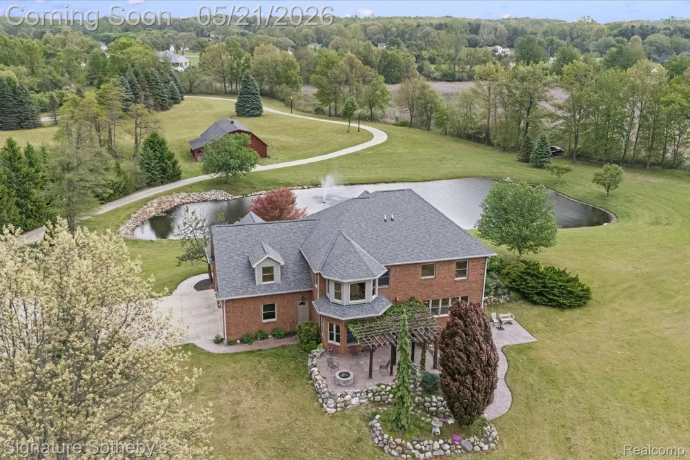 6831 Price Lake Road Leoni Township, MI 49201