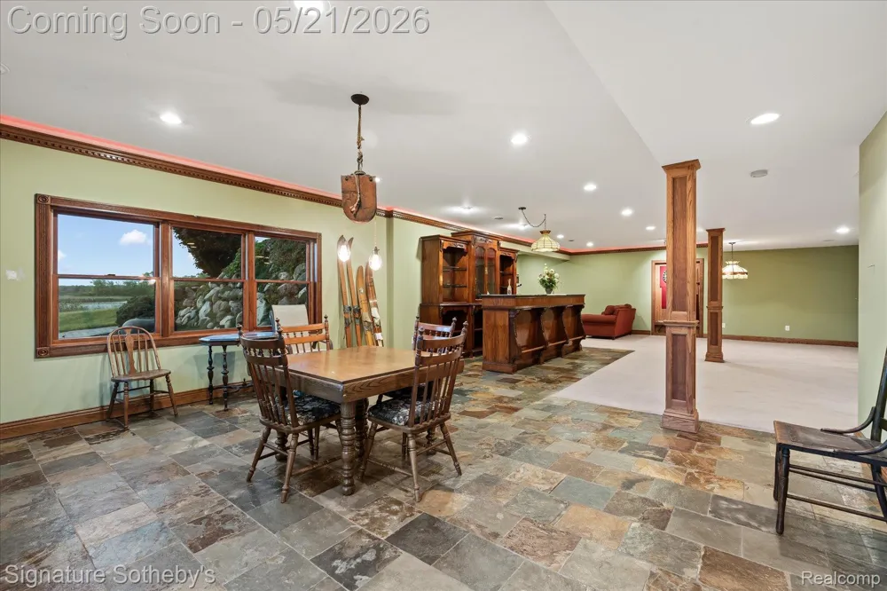 6831 Price Lake Road Leoni Township, MI 49201