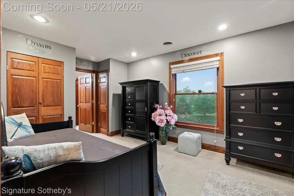 6831 Price Lake Road Leoni Township, MI 49201