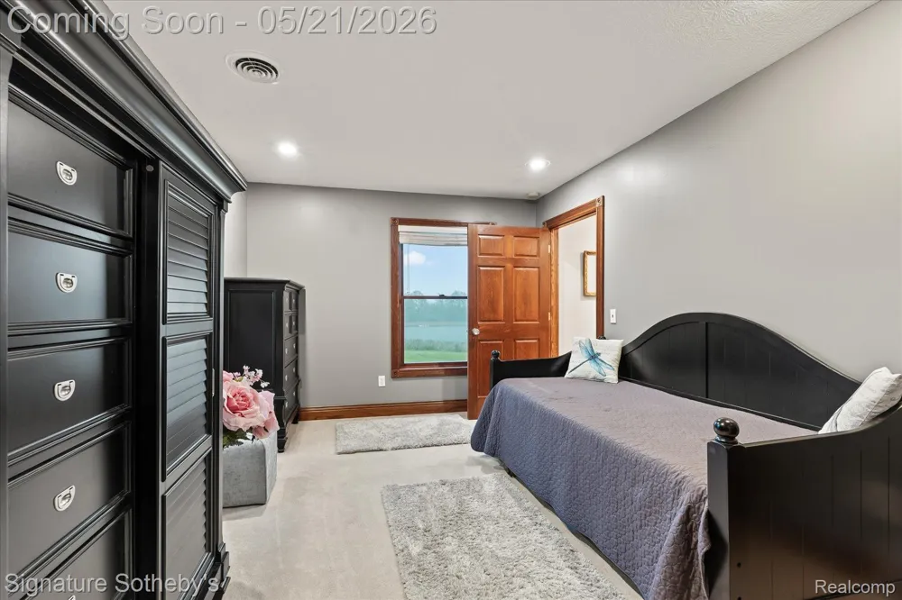 6831 Price Lake Road Leoni Township, MI 49201