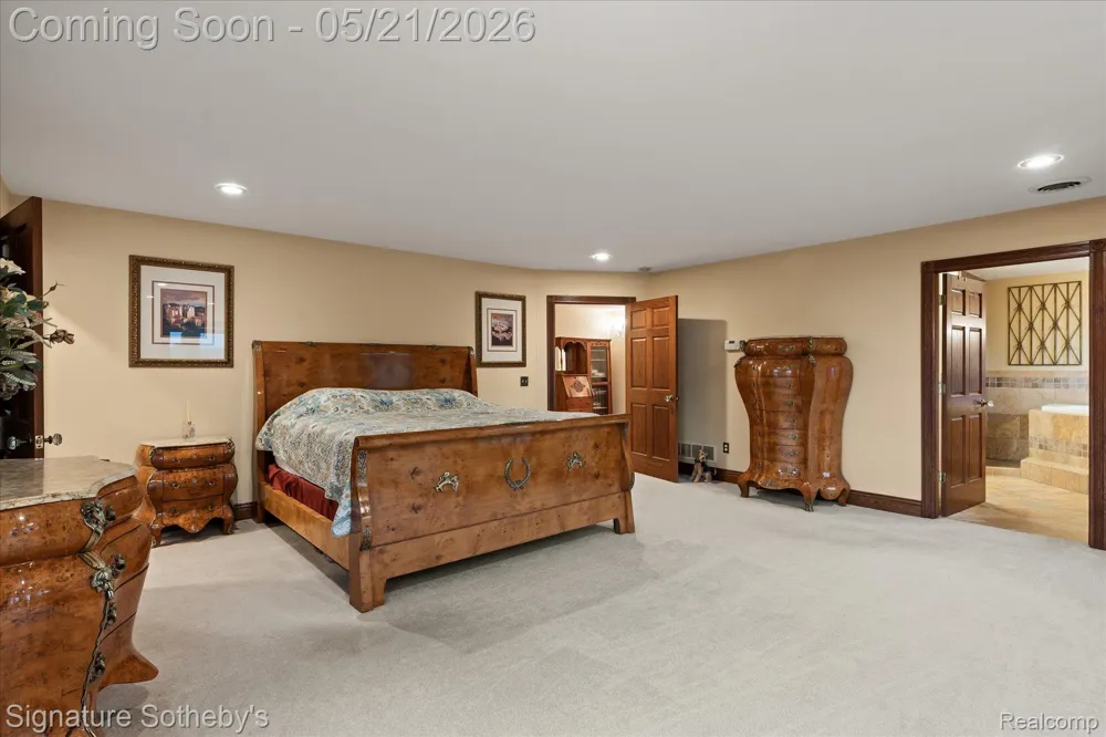 6831 Price Lake Road Leoni Township, MI 49201
