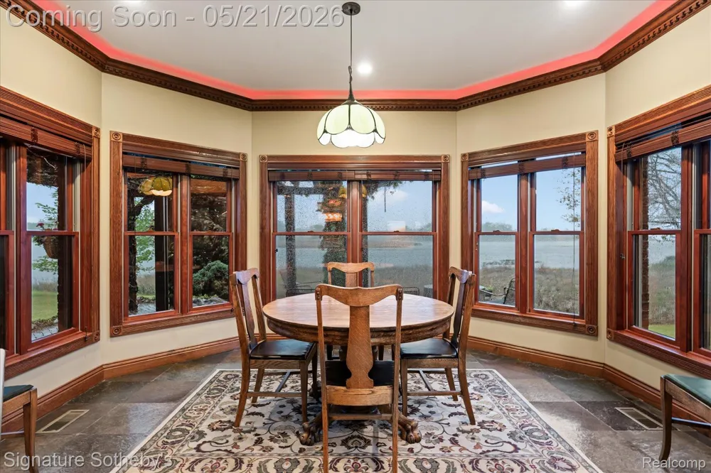6831 Price Lake Road Leoni Township, MI 49201