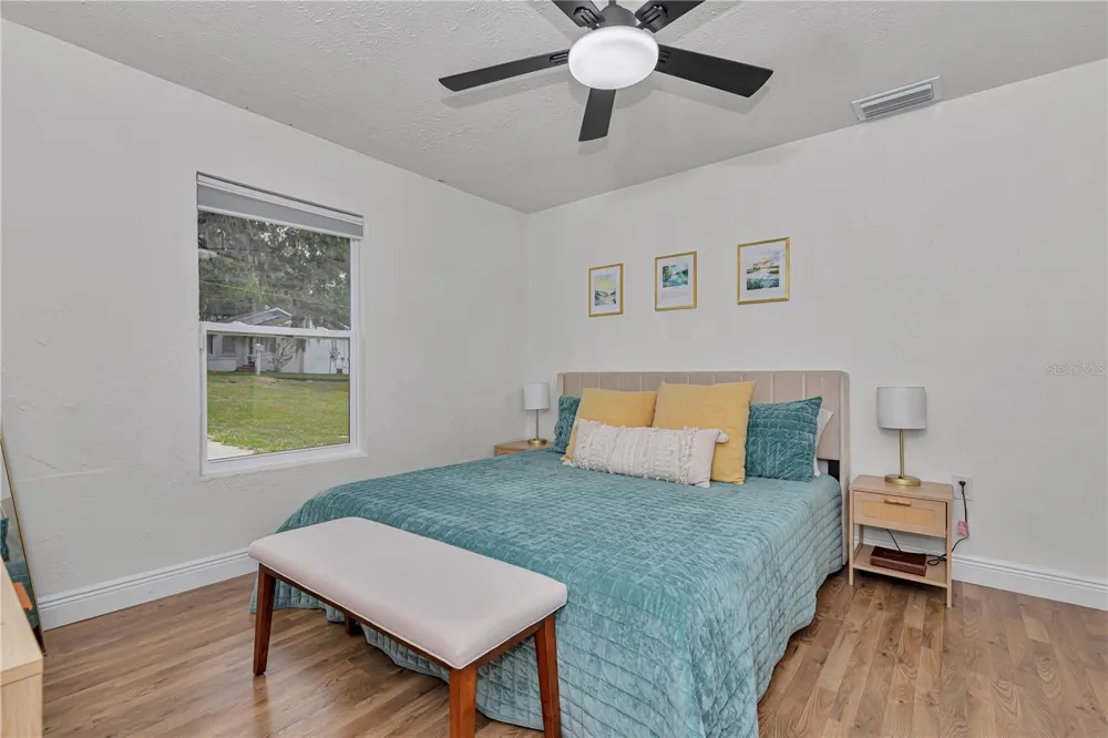 1302 SE SANCHEZ AVENUE ocala, FL 34471