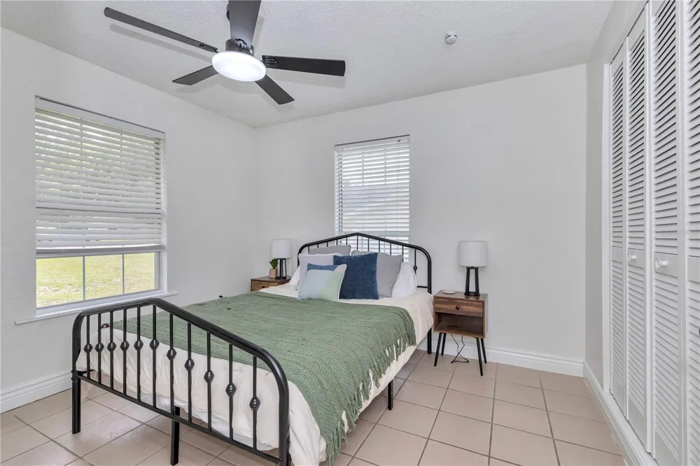 1302 SE SANCHEZ AVENUE ocala, FL 34471