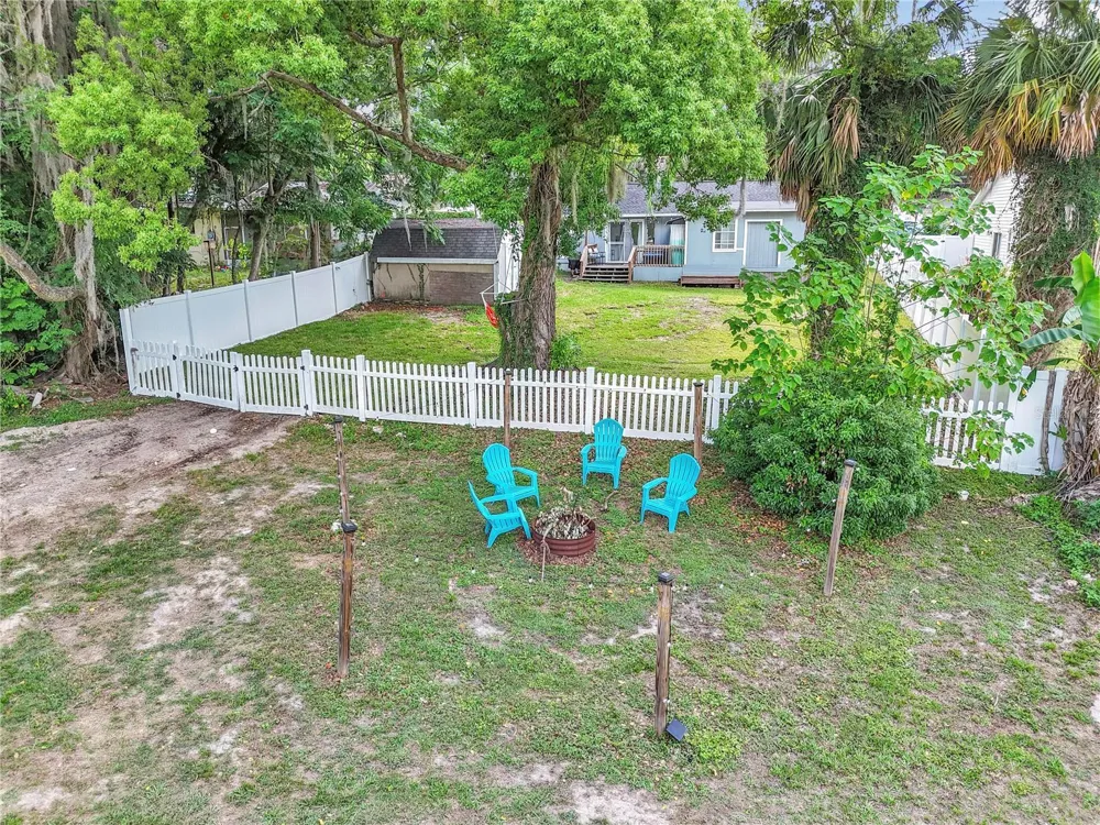 1302 SE SANCHEZ AVENUE ocala, FL 34471